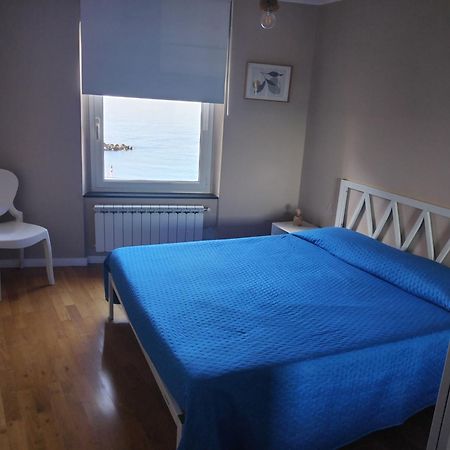 Ferienwohnung Casa Tabata Fronte Mare Genua Exterior foto
